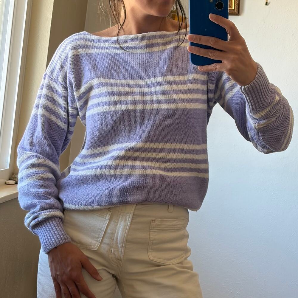 Perfect Vintage Lightweight Sweater size small